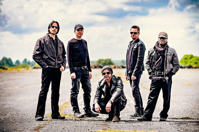 THRESHOLD BAND
