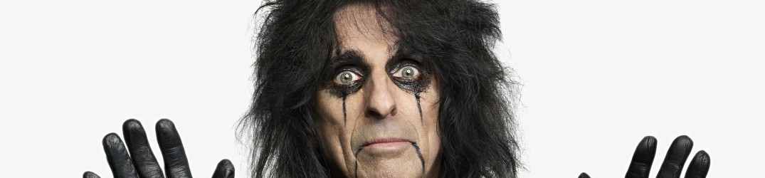 Alice Cooper: Billy Gibbons (ZZ Top) e Larry Mullen Jr. (U2) ospiti sul nuovo album “Paranormal”