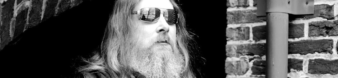 Dee Calhoun: svela il nuovo album teaser e la copertina