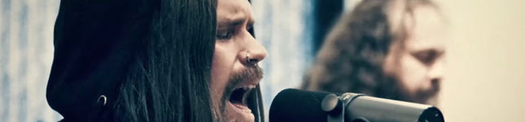 Corroded: la versione acustica di ‘A Note to Me’