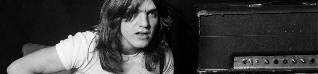 AC/DC: il mondo del Rock e del Metal piange la morte di Malcolm Young