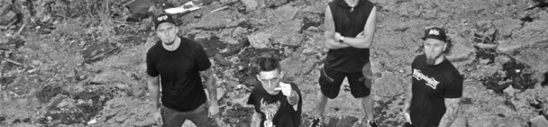 Manipulation: online in streaming la reissue del brano ‘Confession’