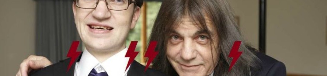AC/DC: il figlio di Malcolm Young sul palco con una tribute band degli AC/DC