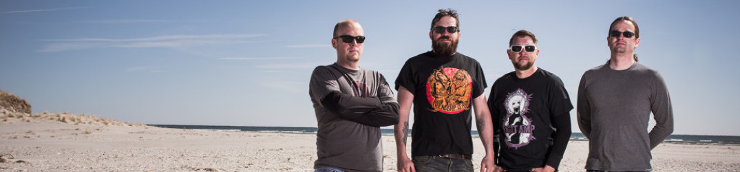 Clamfight: ascolta in streaming completo il nuovo album “III”