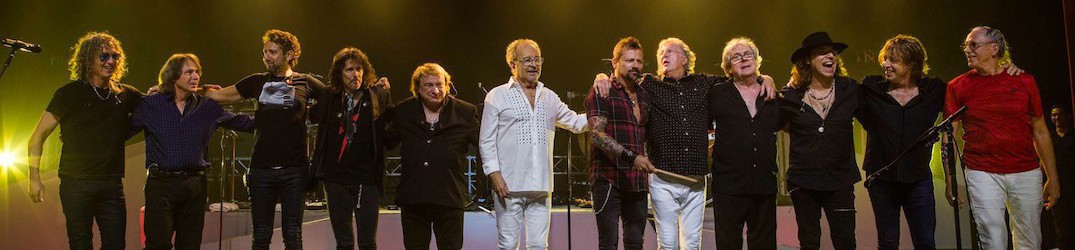 Foreigner: in uscita ad aprile il live “Foreigner With The 21st Century Symphony Orchestra & Corus”