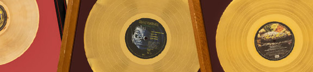 Iron Maiden: all’asta i dischi d’oro dei primi sette album della band