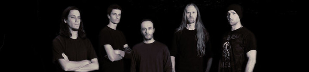 Detoxed: la copertina del debutto