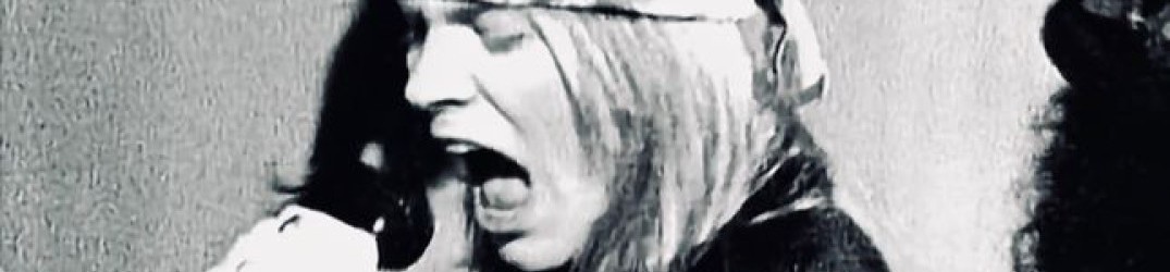 Guns N’ Roses: in streaming l’inedita versione acustica di ‘Move to the City’ (1988)
