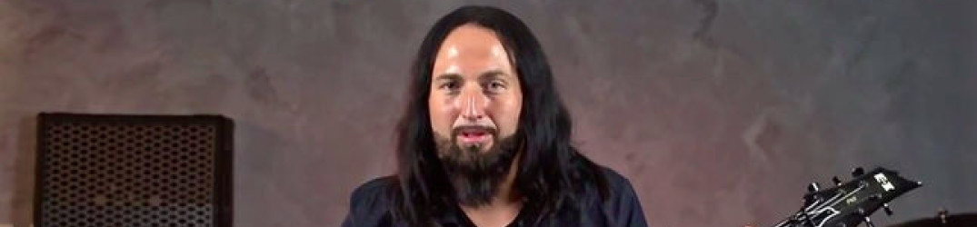 Monte Pittman: in streaming ‘Depth Perception’ dal nuovo album (acustico) “Better or Worse”