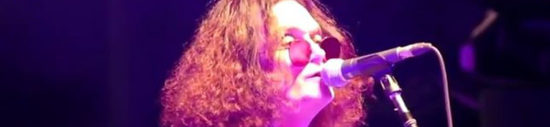 Glenn Hughes: il live video ufficiale di ‘Mistraded’ (Sydney 2017)
