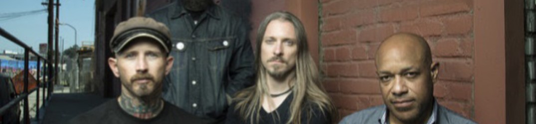 Light The Torch: pubblicato il live video ufficiale ‘The Bitter End’