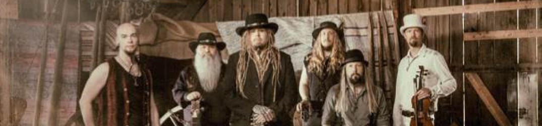 Korpiklaani: il lyric video di ‘ØL ØL’’, brano in collaborazione con i Trollfest