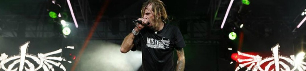 Over It All (feat. Randy Blythe): Nita Strauss ospite del debut album