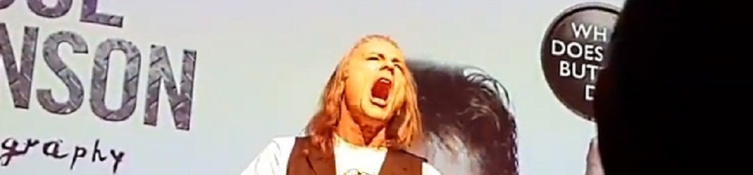 Iron Maiden: Bruce Dickinson ripreso a cantare a cappella ‘Revelations’