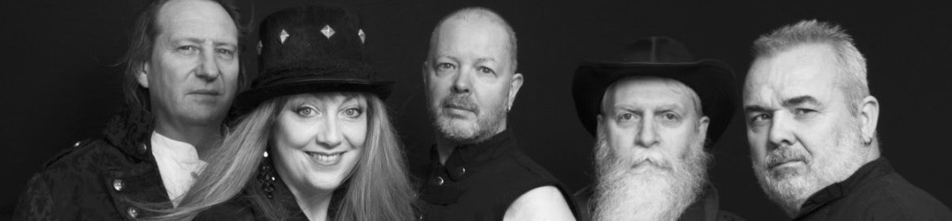 IzenGard: firmato il contratto discografico con Massacre Records