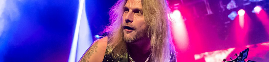 Judas Priest: Richie Faulkner risponde a K.K. Downing.