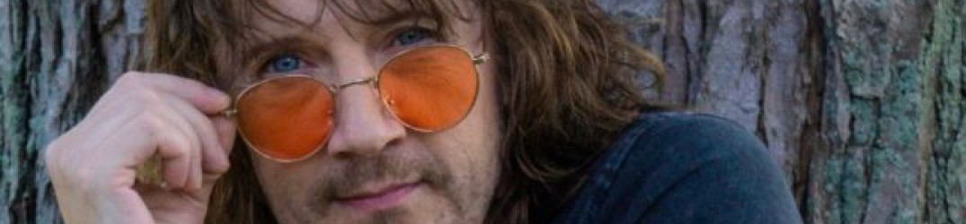 Donnie Vie (Enuff Z’Nuff): il videoclip della cover di John Lennon ‘Instant Karma’