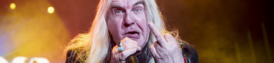 Saxon: Biff Byford, “è stato un incubo selezionare i 40 brani per il nuovo Live Album”