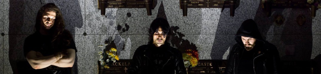 Auroch: “Mute Books” in full-streaming