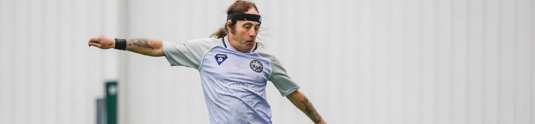 Iron Maiden: giocano a calcio contro l’Indy Eleven, le immagini e il commento di Steve Harris