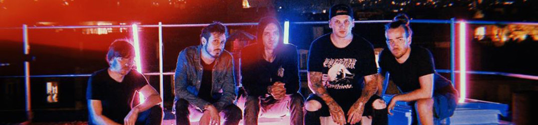 Kadinja: il nuovo album di cover “DNA” in streaming completo
