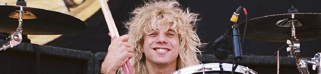 Guns N’ Roses: Steven Adler, mi stavo riprendendo, prima che la band mi licenziasse