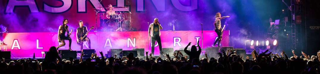 Asking Alexandria: uscita la versione deluxe del loro album omonimo