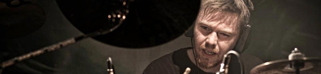 Hannes Grossmann (Triptykon): ascolta il nuovo brano anti-natalizio ‘Echoes of Wisdom’