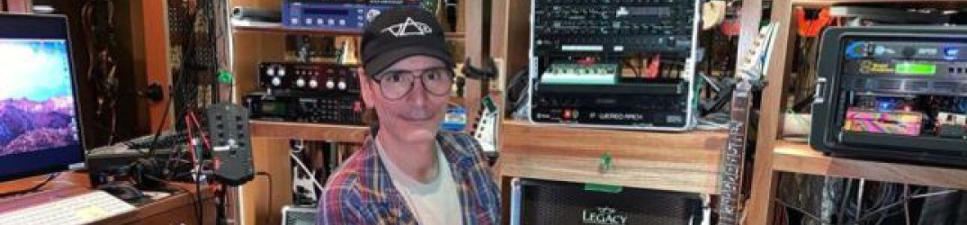 Steve Vai: per Natale, come premio di beneficenza, una sua Ibanez Guitars Jem Jr