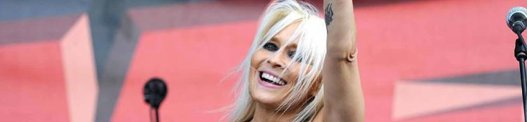 Doro: il video live di ‘Raise your Fist in the Air’