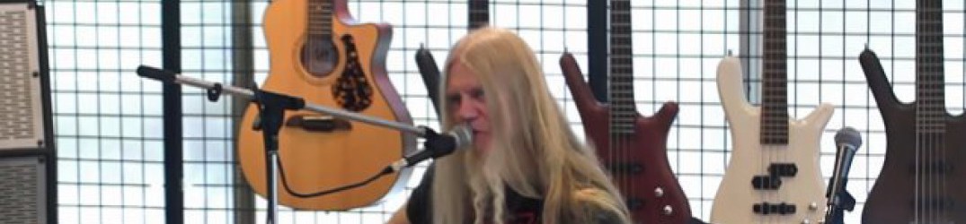 Nightwish: il video della versione acustica di ‘The Islander’ eseguita da Marco Hietala