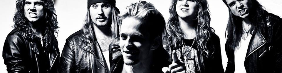 H.E.A.T.: la copertina di ‘Live In London’