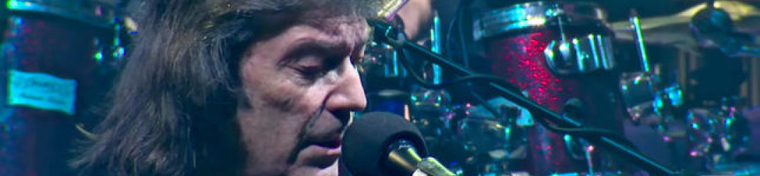 Steve Hackett: online il live video di ‘Wolflight’