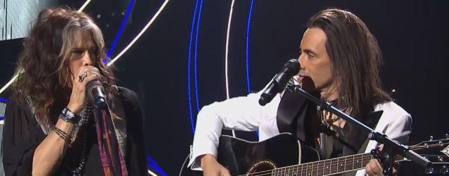 Aerosmith: Steven Tyler e Nuno Bettencourt insieme sul palco a Oslo