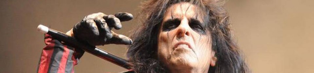 Alice Cooper: si offre per ‘uccidere’ i Motley Crue alla fine del tour