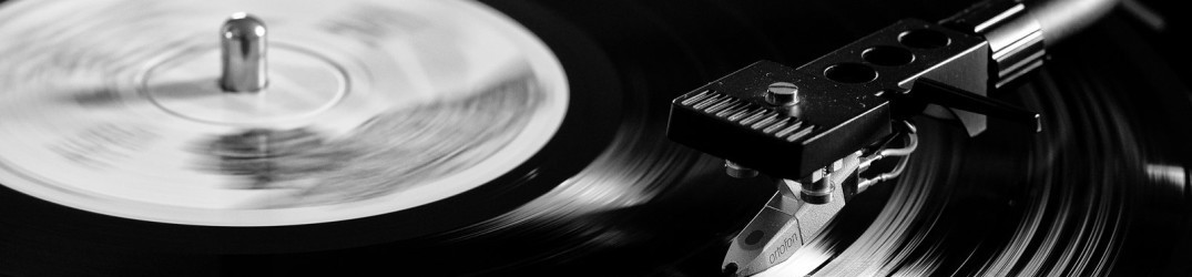 Era: In UK la vendita di vinili ha superato il download digitale