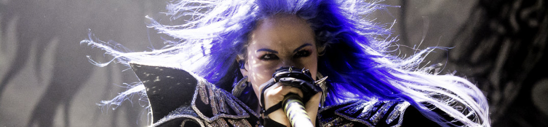 Photo Report : Arch Enemy @ Unipol Arena Bologna 2015
