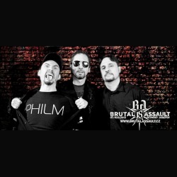 Brutal Assault: Cambi di line-up
