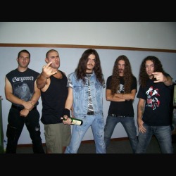 Kenos: regaleranno ‘The Craving’ durante il prossimo show