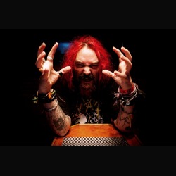 Max Cavalera: “Andreas Kisser tiene in ostaggio i Sepultura”
