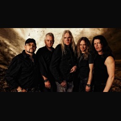 Saxon: tutto ‘Unplugged & Strung Up’ in streaming