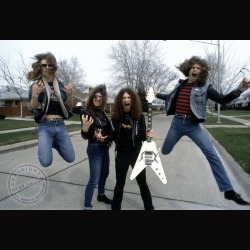 Anvil: pubblicato il video di “Bad Ass Rock N’ Roll”