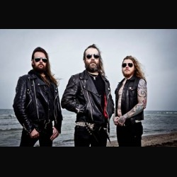 Grand Magus: secondo track by track online