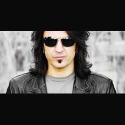 Stryper: uscirà a maggio l’album solista di Michael Sweet