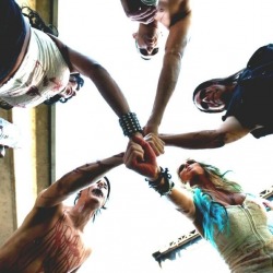 Butcher Babies: il videoclip di “I Smell A Massacre”