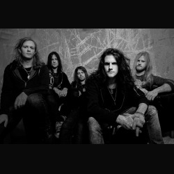 Dynazty: disponibile il video di “Starlight”