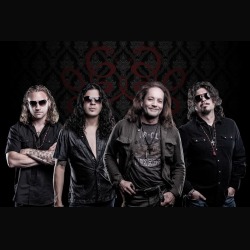 Red Dragon Cartel: il video di “Shout It Out”