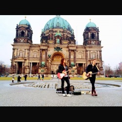 H.e.a.t.: performance acustica per le strade di Berlino