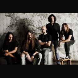 Noveria: il debutto “Risen” su Scarlet Records