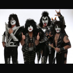 Kiss: sul palco di American Idol